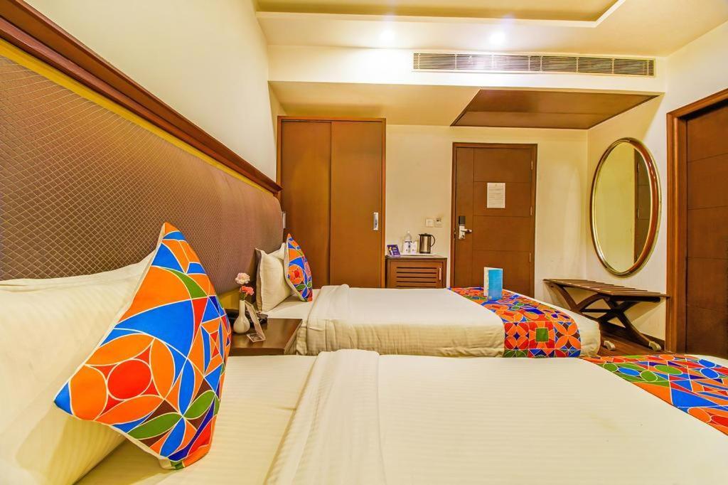 Hotel Wti Airport Grand Delhi New Delhi Ngoại thất bức ảnh