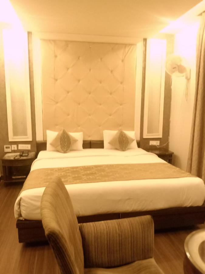 Hotel Wti Airport Grand Delhi New Delhi Ngoại thất bức ảnh