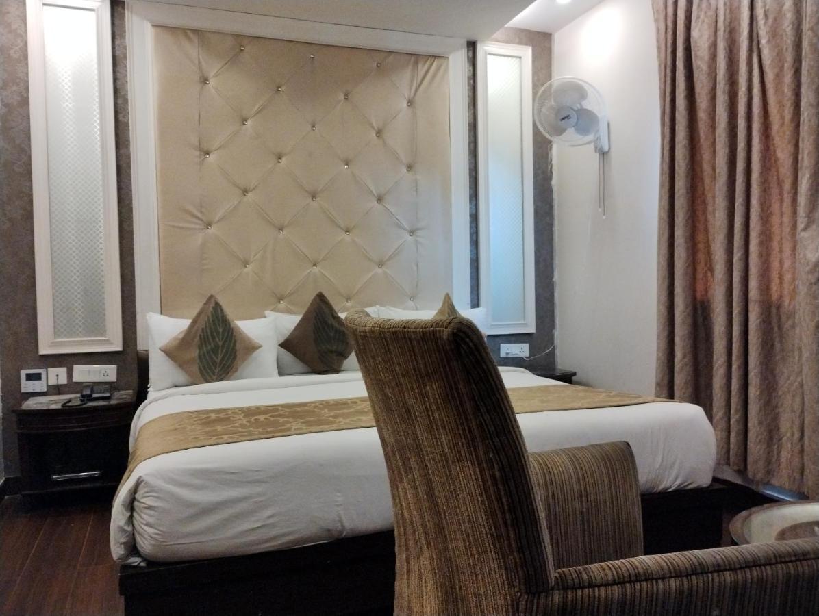 Hotel Wti Airport Grand Delhi New Delhi Ngoại thất bức ảnh