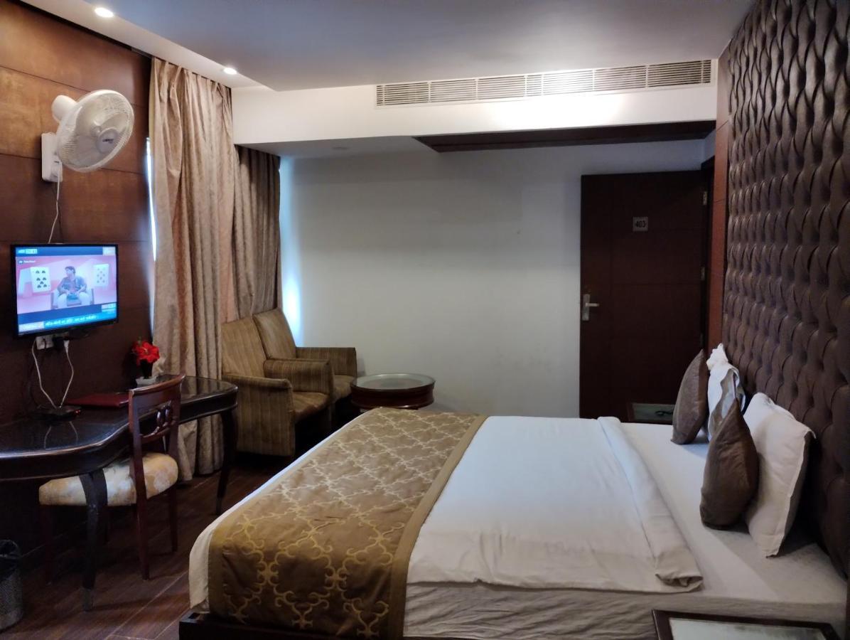 Hotel Wti Airport Grand Delhi New Delhi Ngoại thất bức ảnh