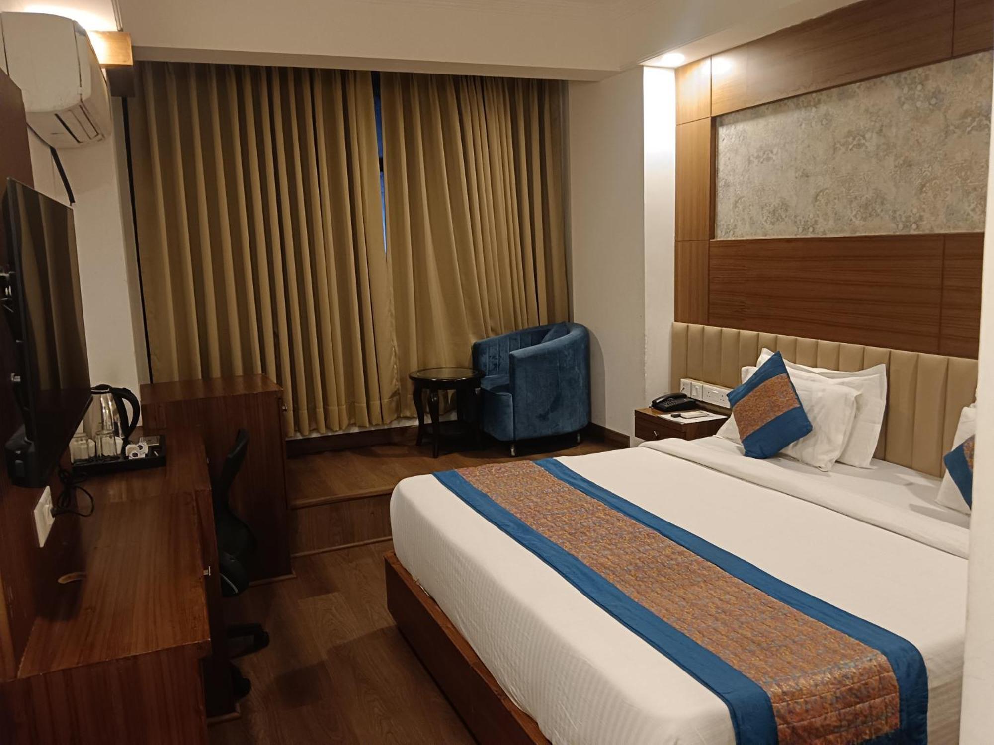 Hotel Wti Airport Grand Delhi New Delhi Ngoại thất bức ảnh